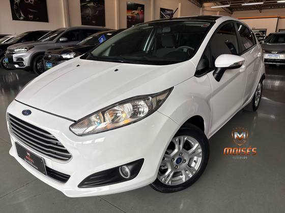 FORD FIESTA 1.6 SE SEDAN 16V FLEX 4P POWERSHIFT